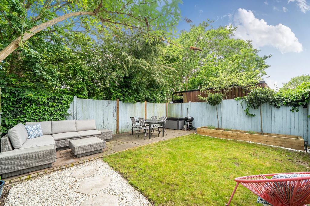 Property photo 3 of 19