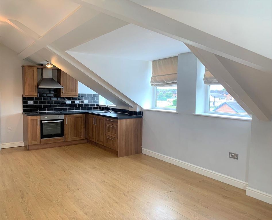 Property photo 3 of 6