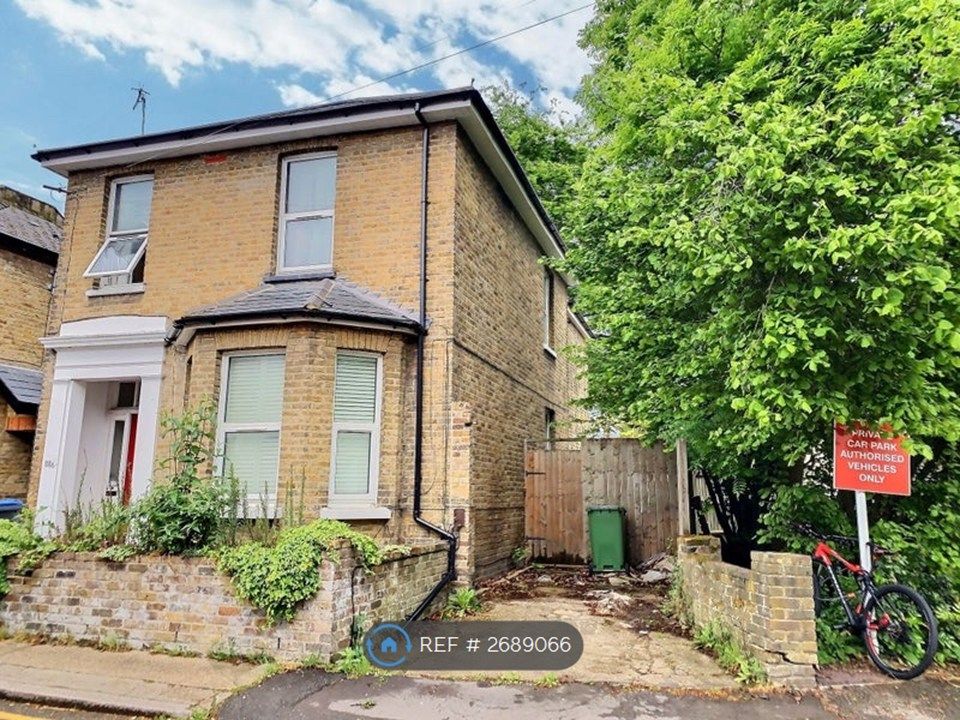 Property photo 2 of 7