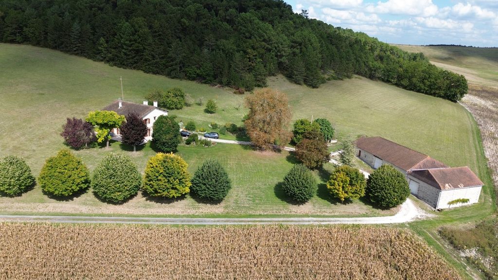Property photo 2 of 10
