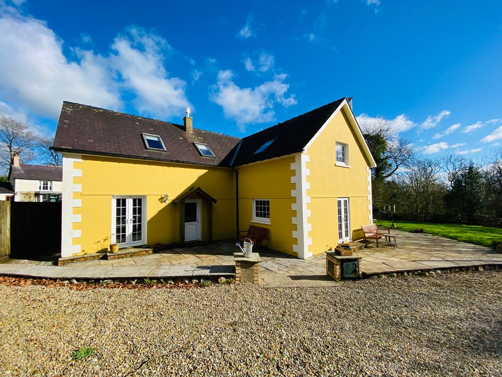 Property photo 1 of 21