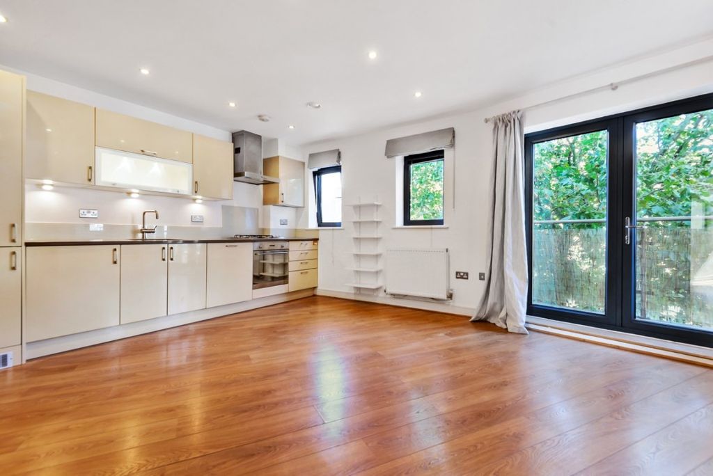 Property photo 2 of 7 Picture No. 03