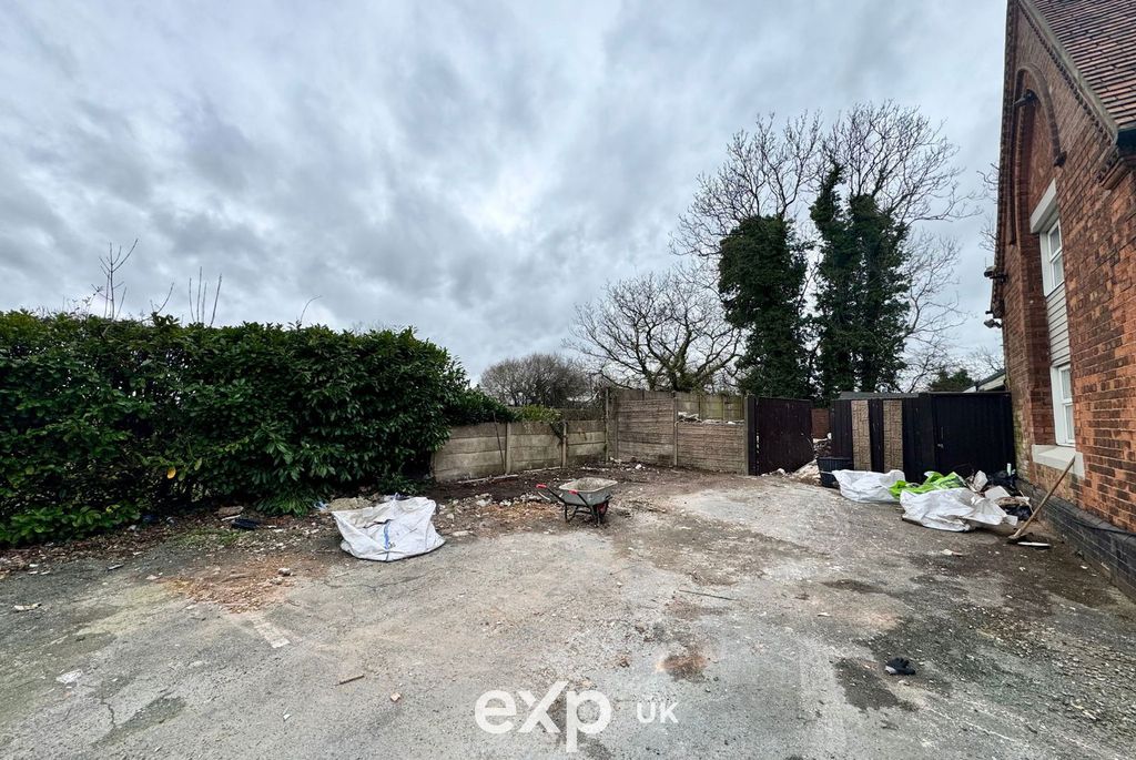 Property photo 3 of 22