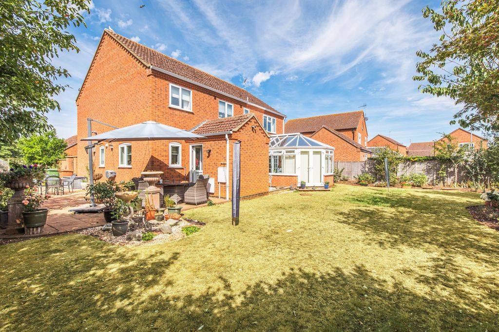 Property photo 3 of 18