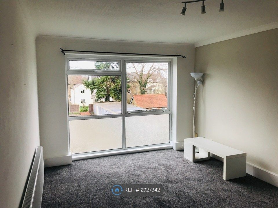 Property photo 3 of 6