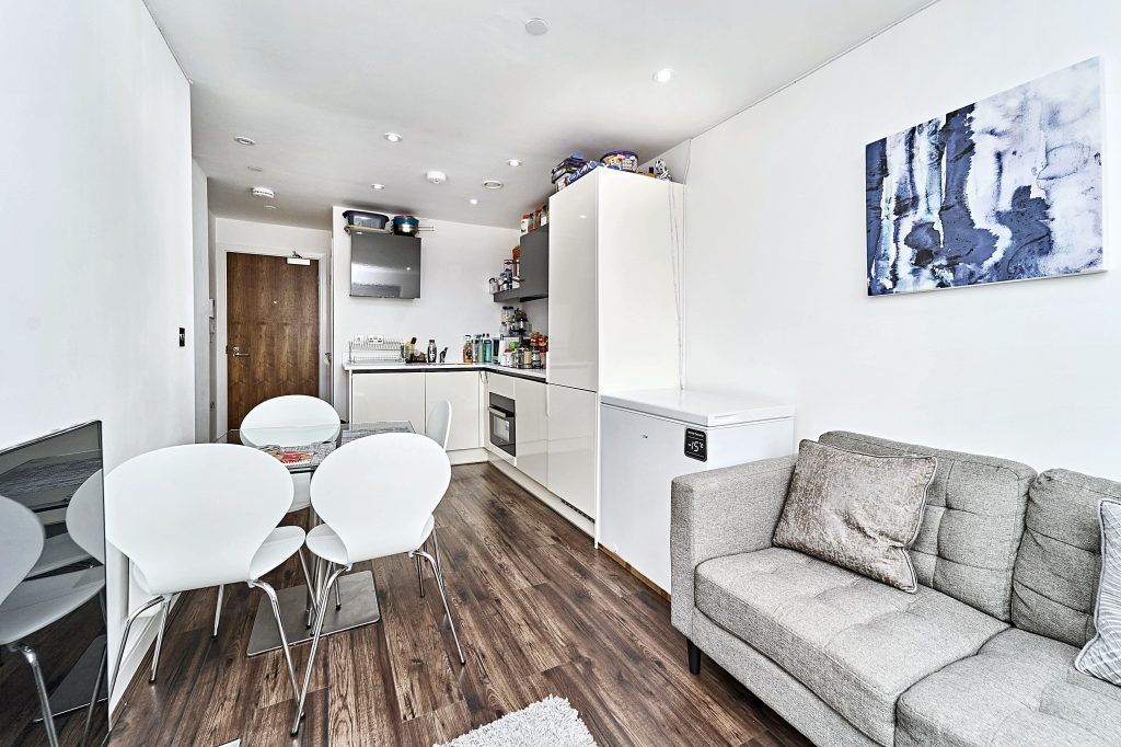 Property photo 3 of 18