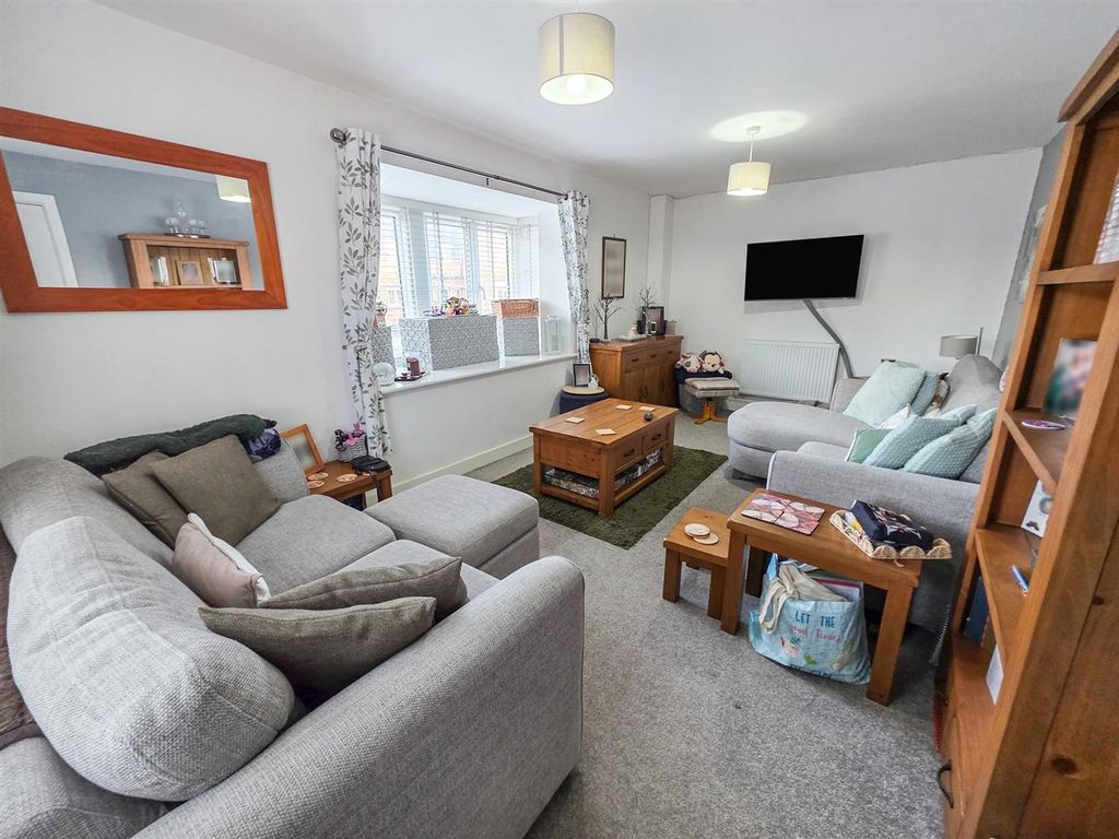 Property photo 3 of 24 20251121_091034.Jpg