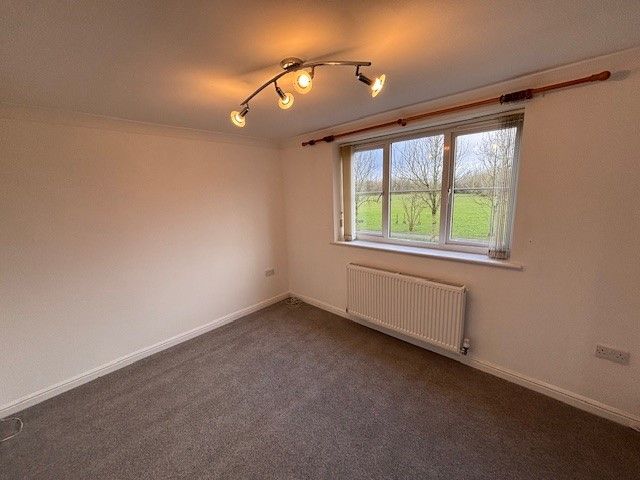 Property photo 2 of 10 2