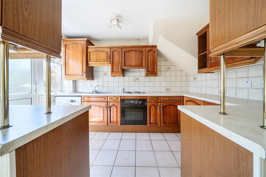 Property photo 3 of 18 1-6A7Cf2941F71c-1508569 (5)-1.Jpg