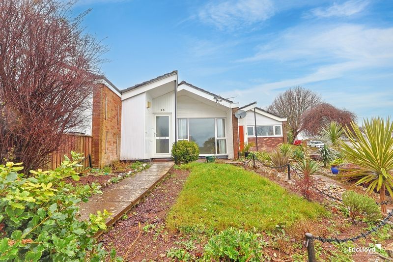 Property photo 1 of 11 Photo 9