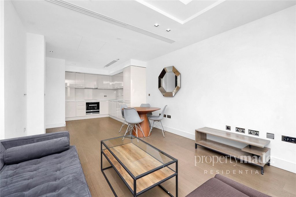 Property photo 3 of 20 Picture No. 01