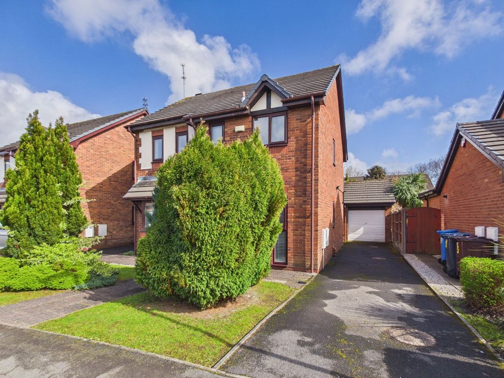 Property photo 2 of 28