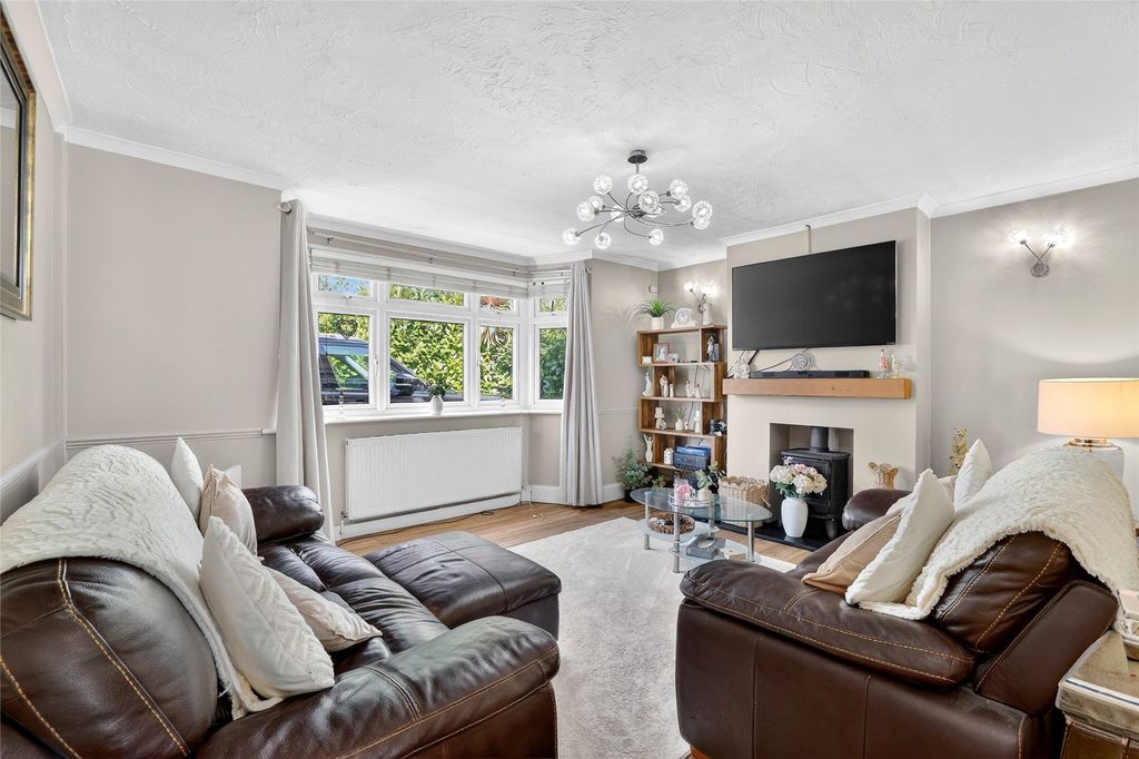 Property photo 2 of 26 Picture No. 11