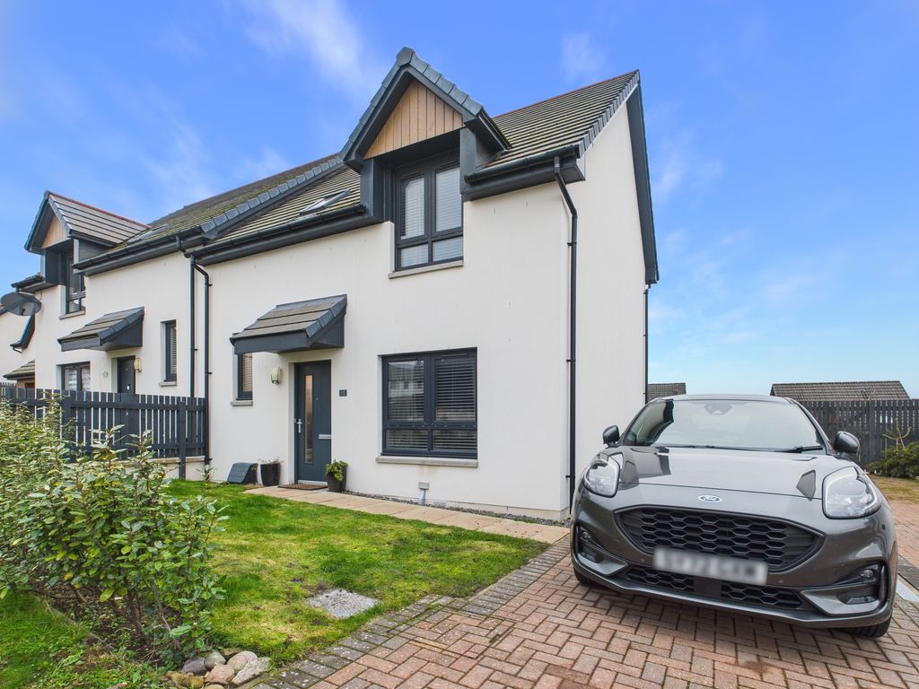 Property photo 1 of 18 Cam03481G0-Pr0128-Still007