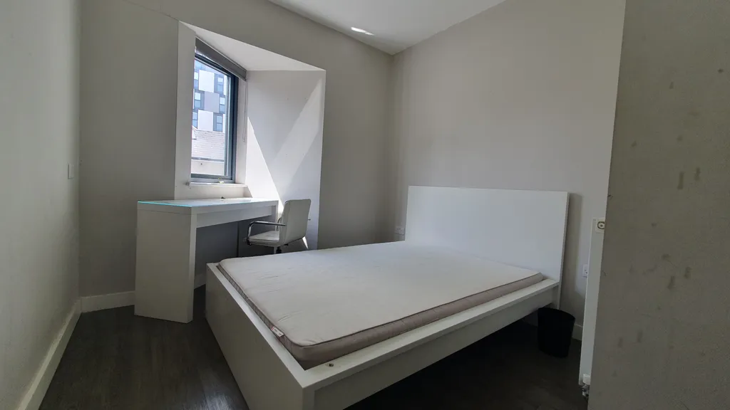 Apartment in Cardiff CF24, Roath - View 3
