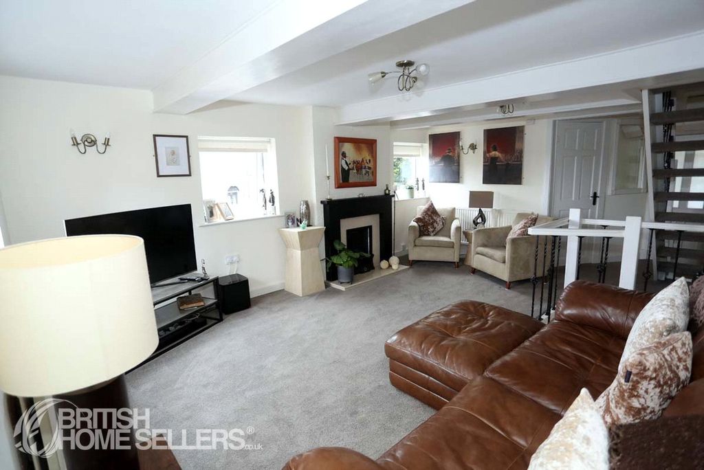 Property photo 2 of 15 Picture No. 02