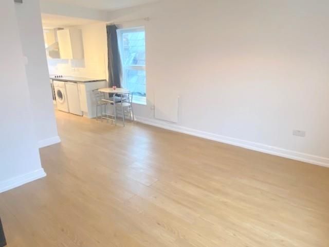 Property photo 2 of 6 Living Area (5).Jpg