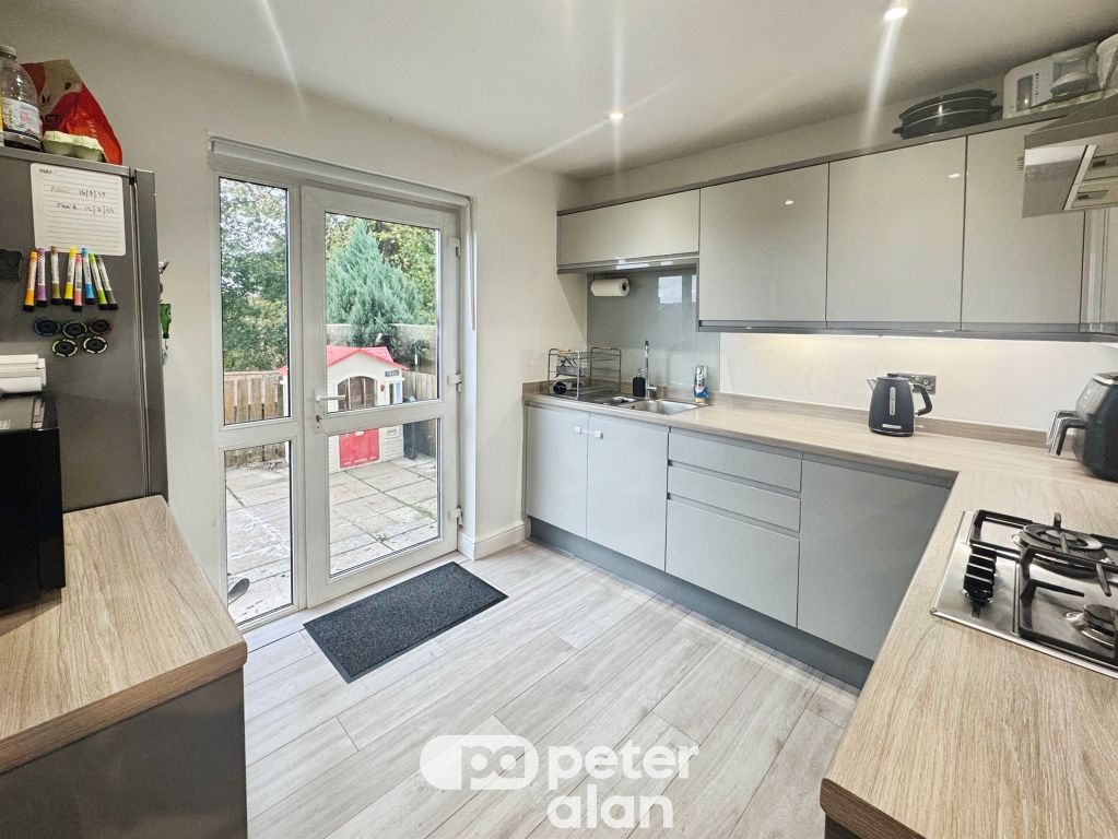 Property photo 3 of 26