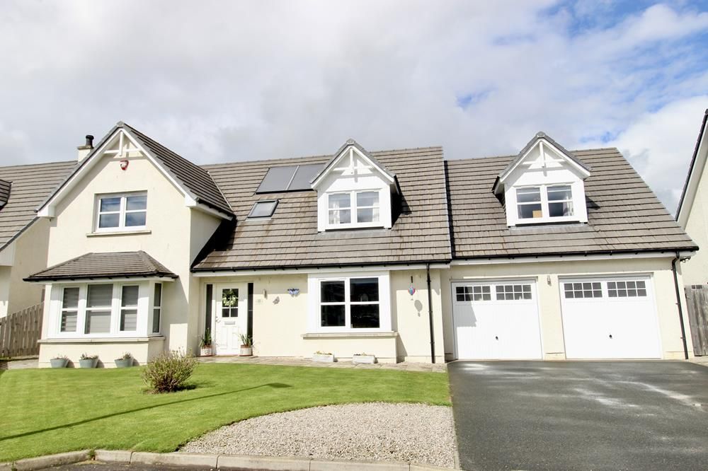 Property photo 1 of 20 External