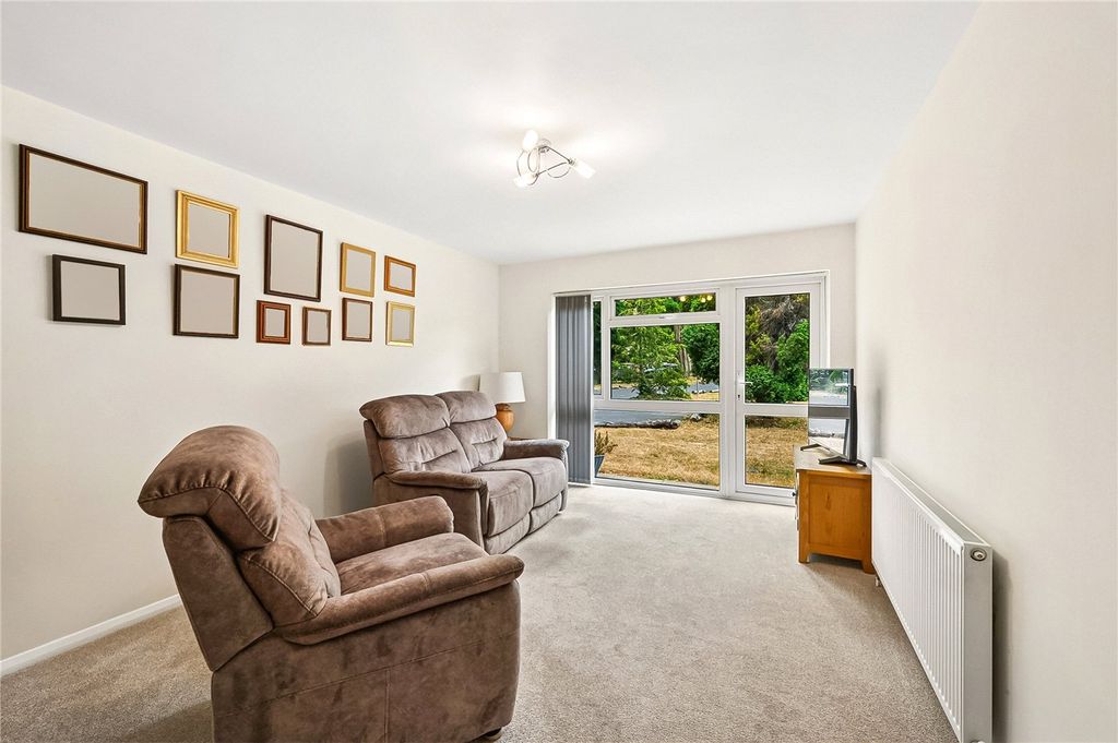 Property photo 2 of 11 Picture No. 05