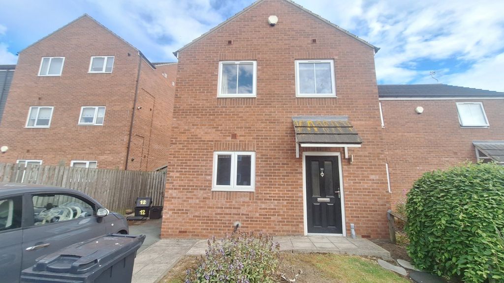 Property photo 2 of 11 Picture No. 24
