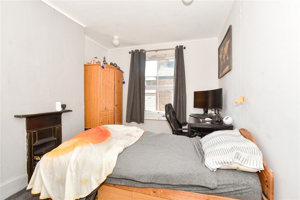 Additional image 15 of 5 bed semi-detached house for saleBeach Road, Littlehampton, West Sussex BN17