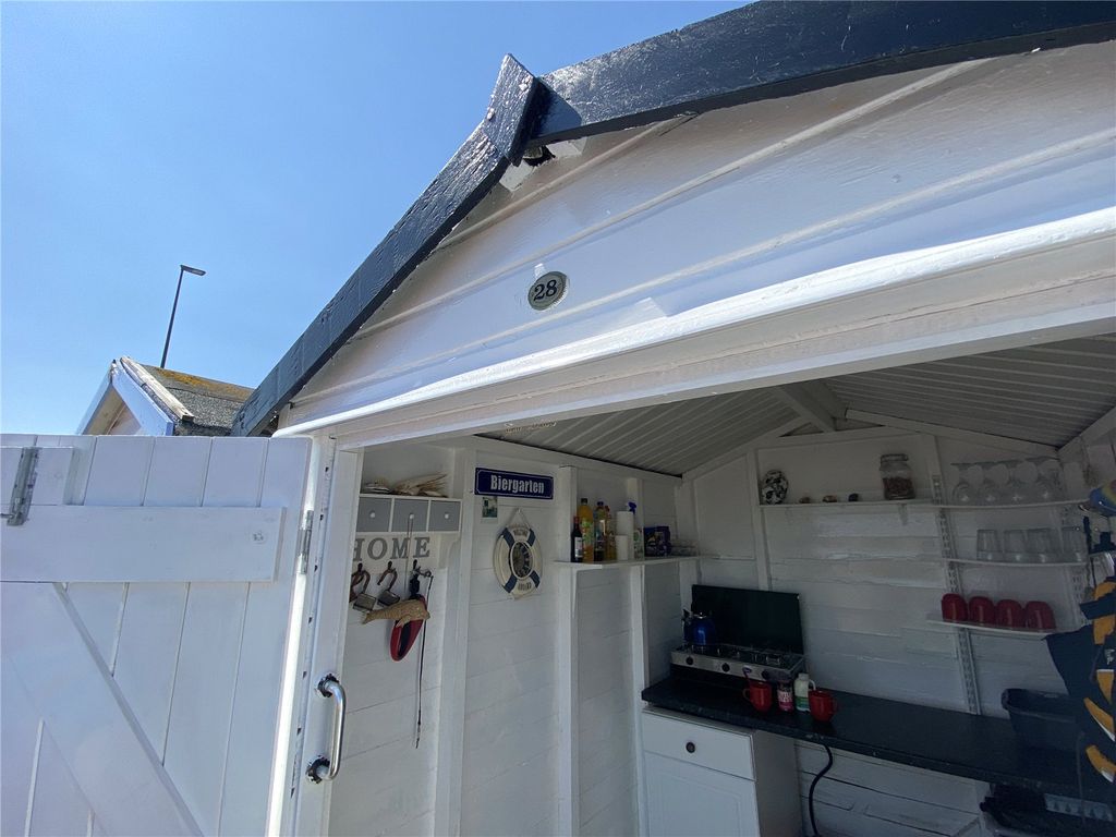 Property photo 3 of 9 Picture No. 14