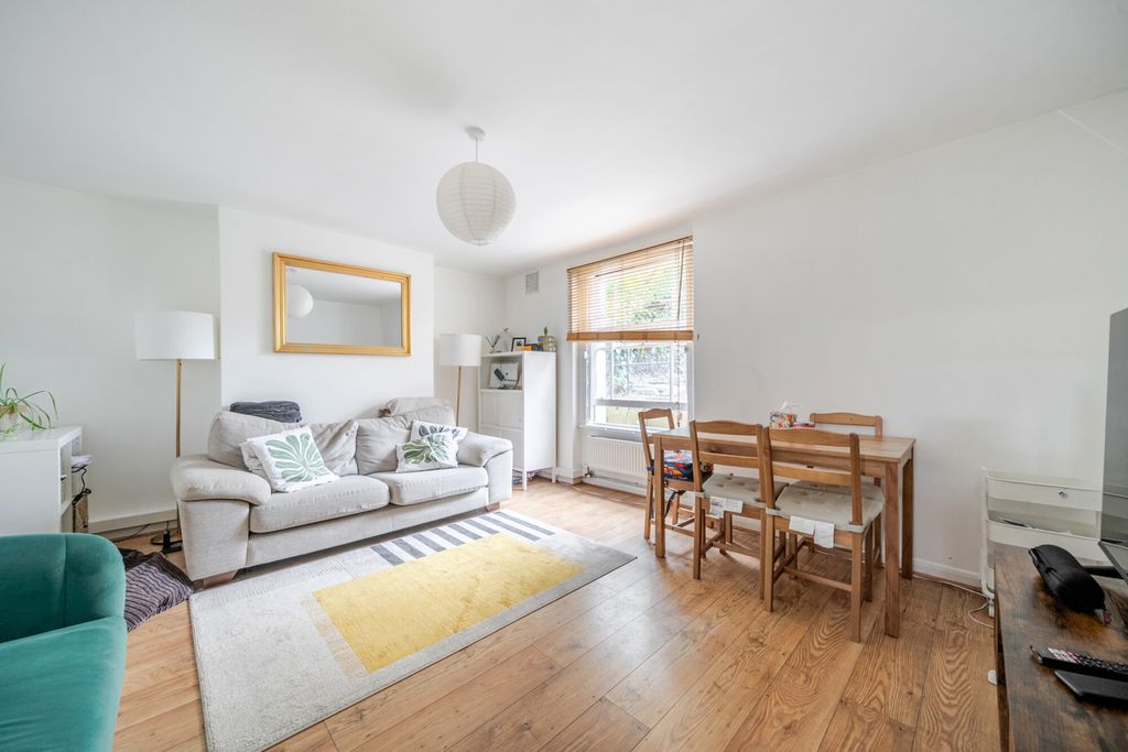 Property photo 2 of 25 1480368-17-6A512B...