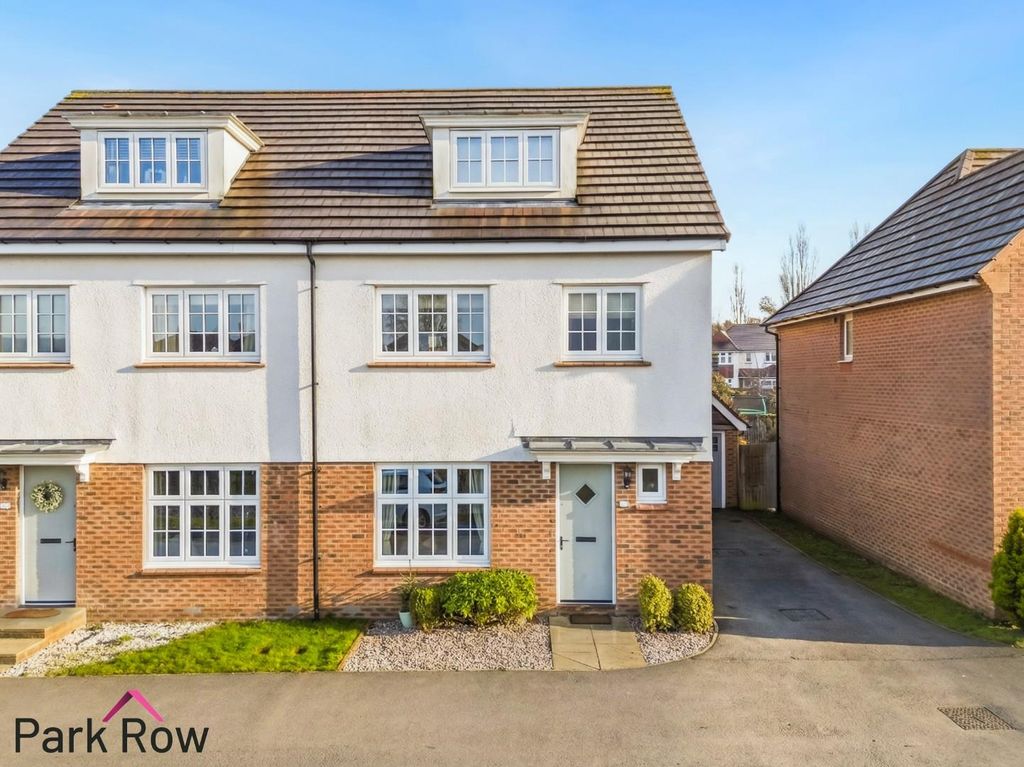 Property photo 1 of 37