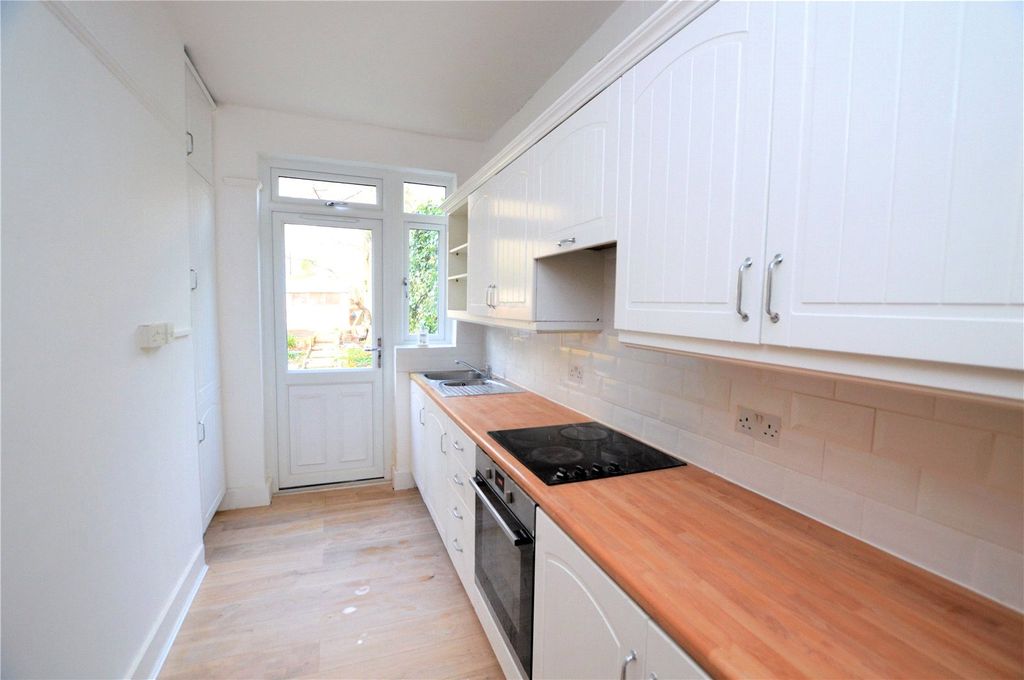 Property photo 2 of 8 Picture No. 02