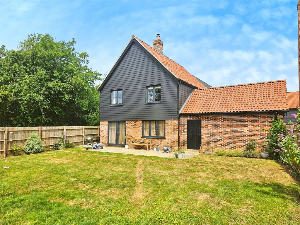 Property photo 1 of 34 Picture No. 51