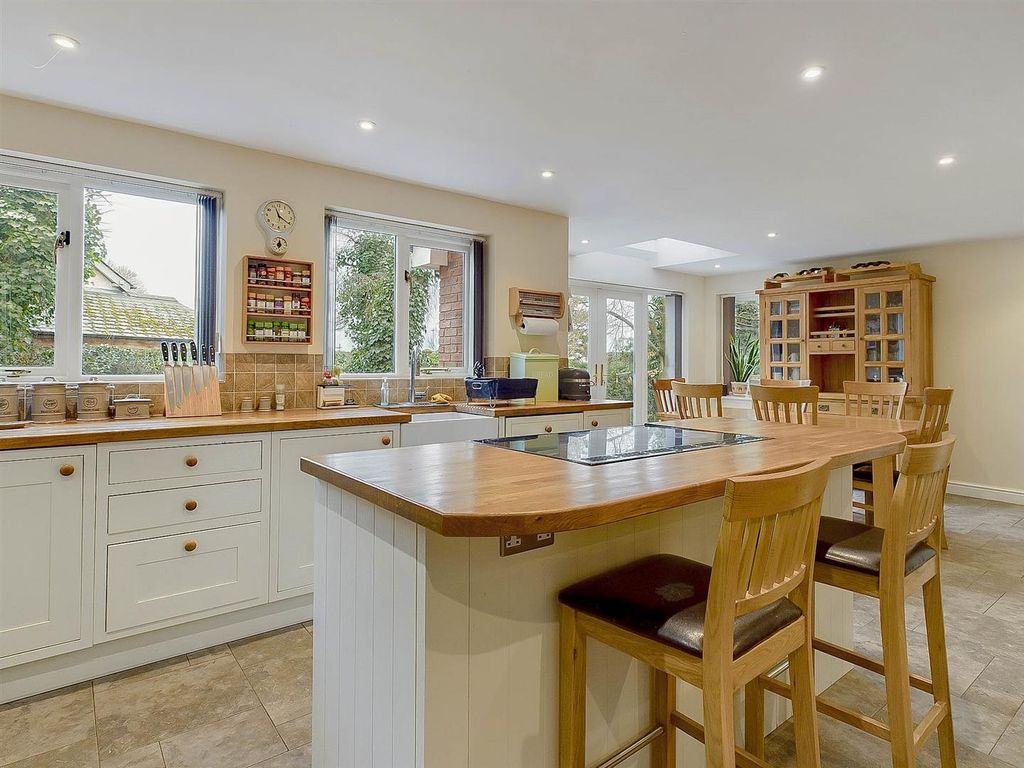 Additional image 8 of 6 bed detached house for saleNewtown Road, Malvern WR14