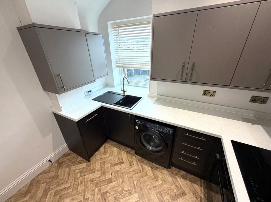 Property photo 3 of 7 Picture No. 13