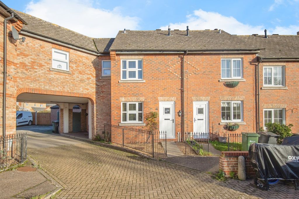 Property photo 1 of 11 Pbox-Img.Jpg