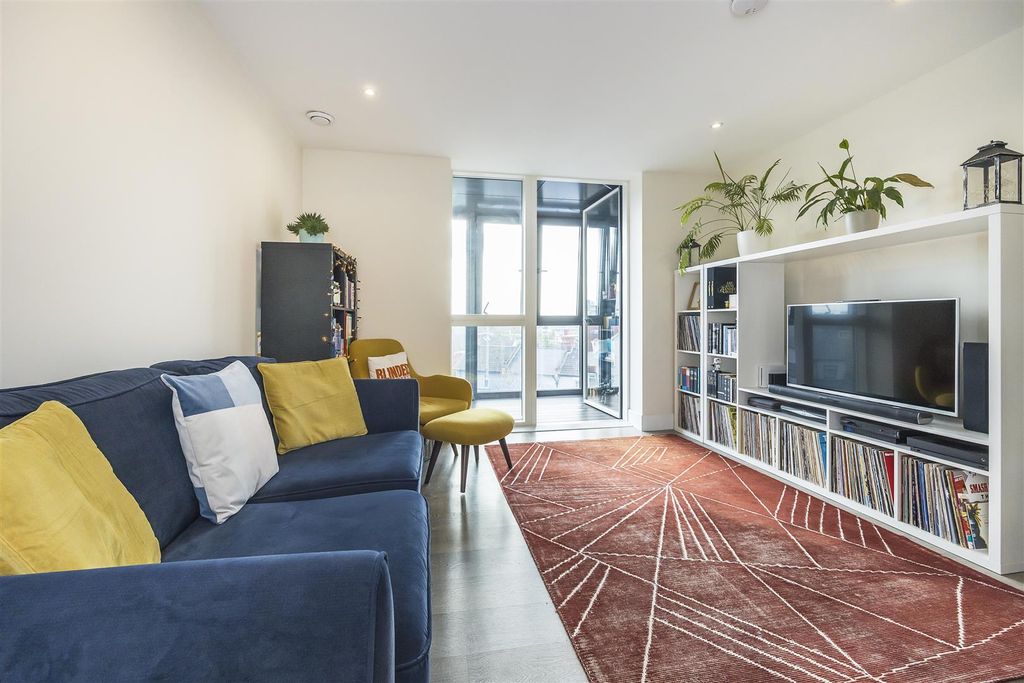 Property photo 1 of 14 2