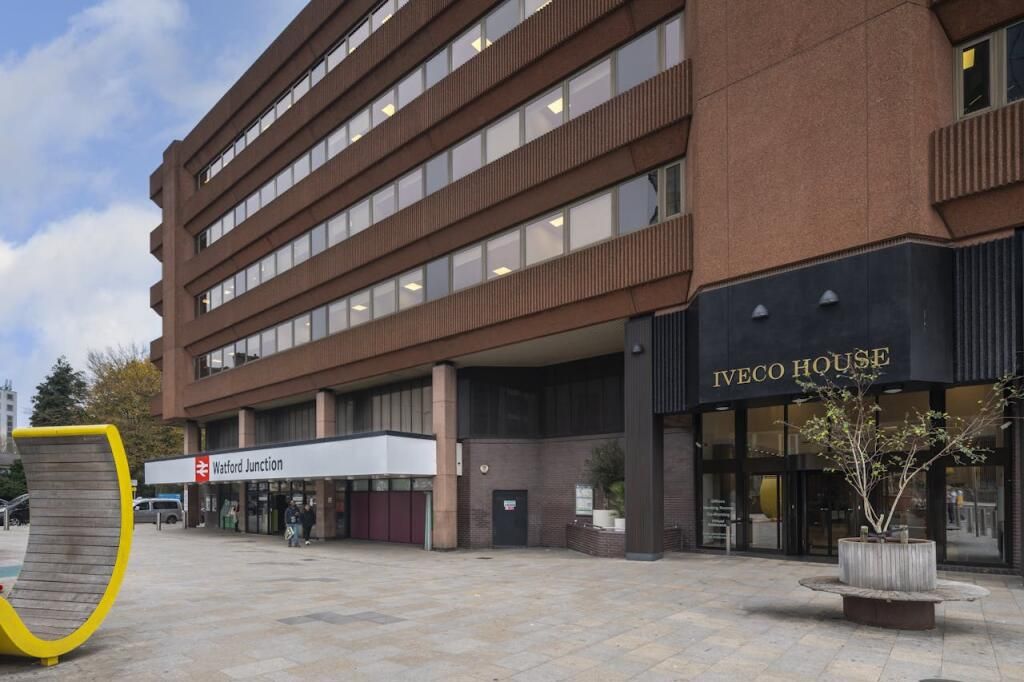 Property photo 2 of 9 Photo 6