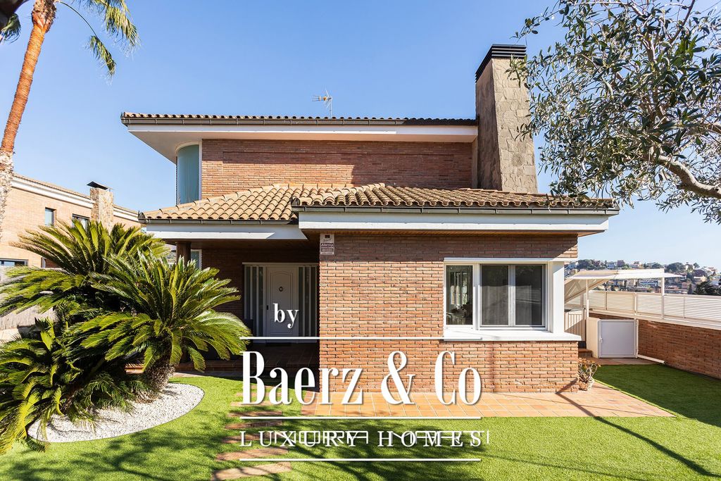 Property photo 2 of 50