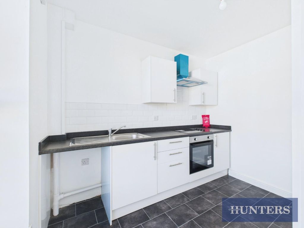 Property photo 2 of 9 Cam05333G0-Pr0024-Still001.Jpg