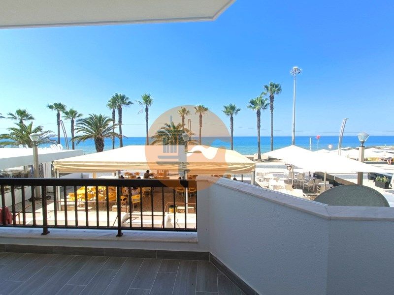 Property photo 1 of 41