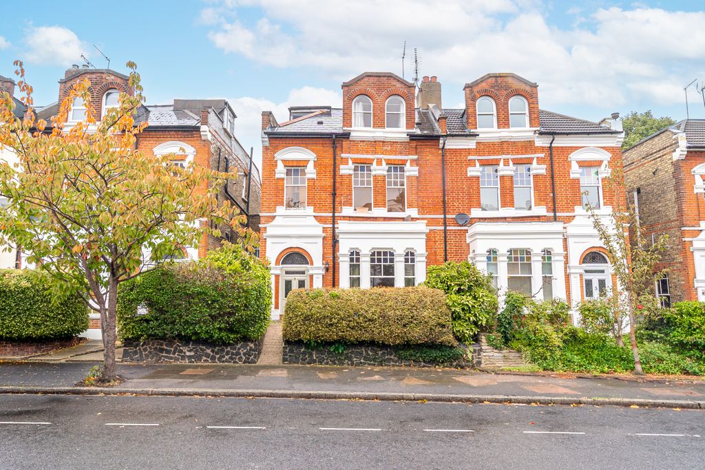 Property photo 3 of 12 Ndb04223-Edit