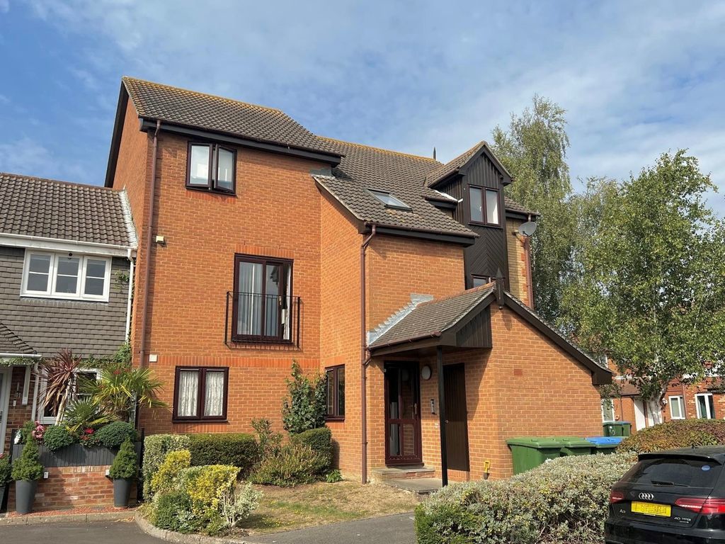 Property photo 1 of 7