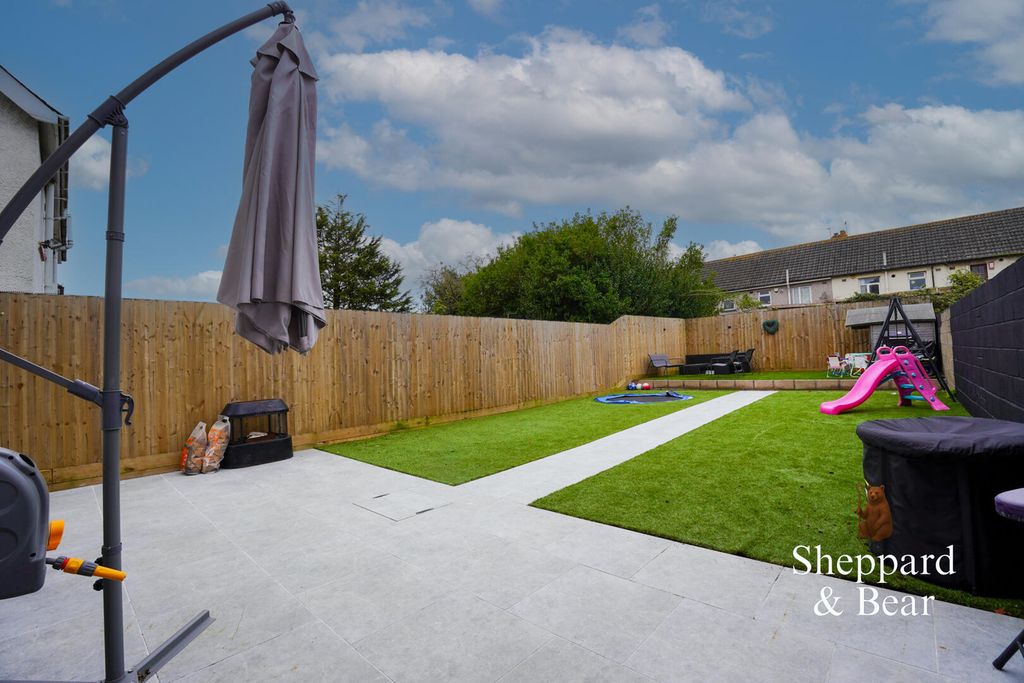 Property photo 1 of 17 Rear Garden
