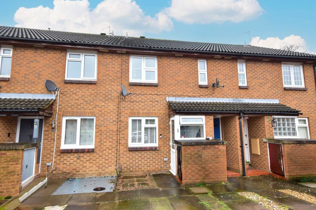 Property photo 1 of 8