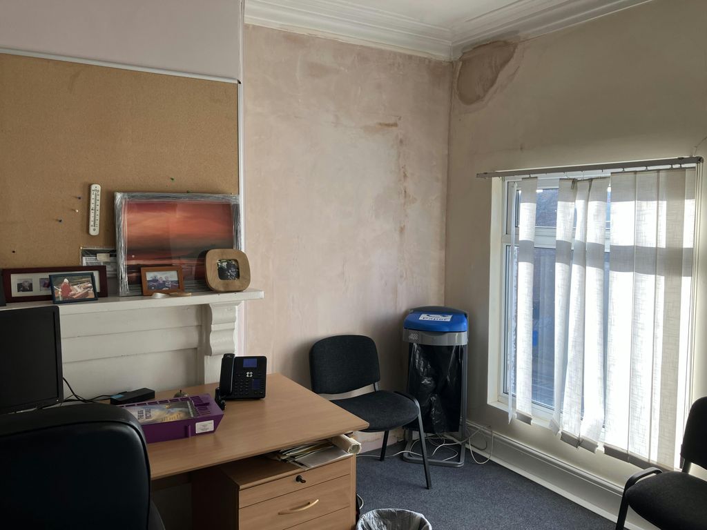 Property photo 3 of 10 Img_0222.Jpeg