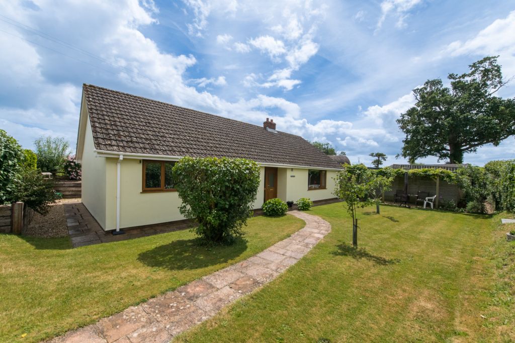 Property photo 1 of 31