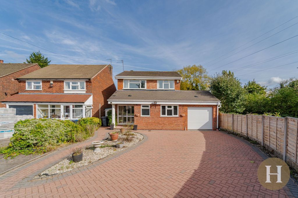 Property photo 1 of 37