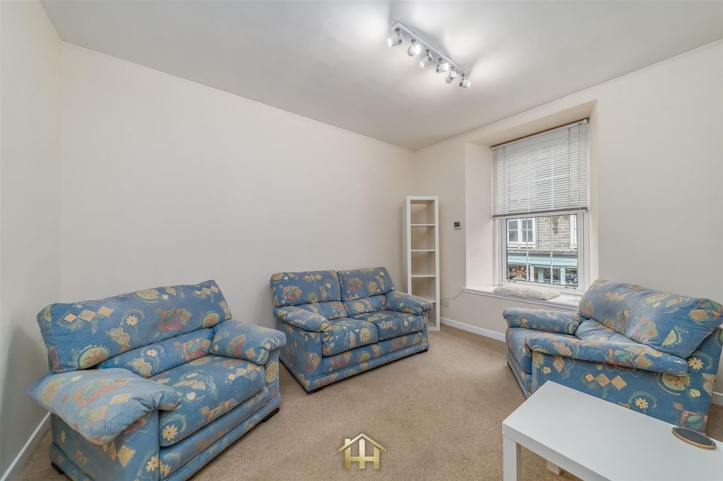 Property photo 2 of 16 1-1L 193 Perth Road Dundee Dd2 1At 040826 Edit (6