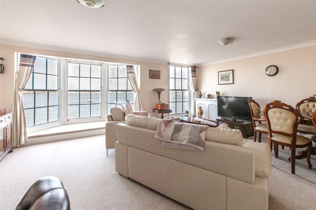 Property photo 2 of 18 Picture No. 06