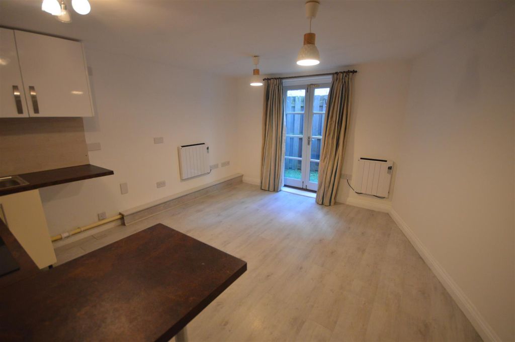 Property photo 2 of 6 Dsc_0029.Jpg