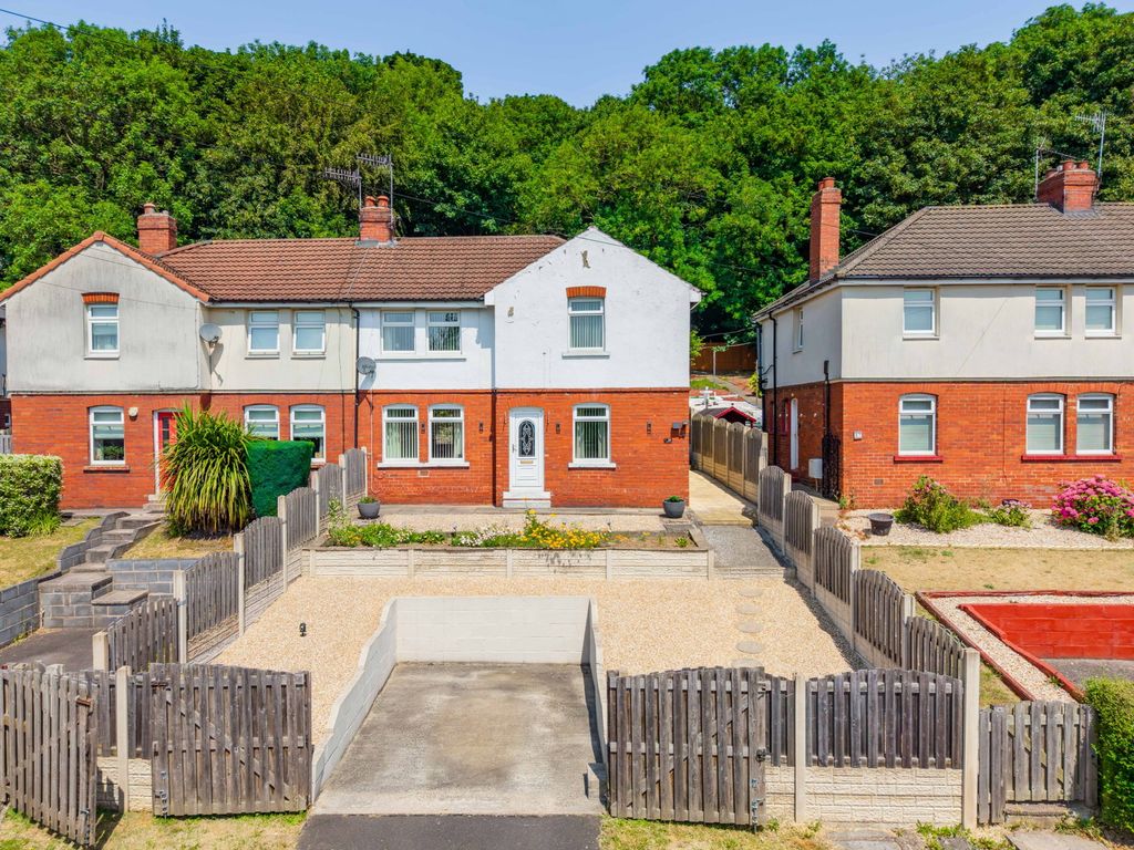 Property photo 1 of 34